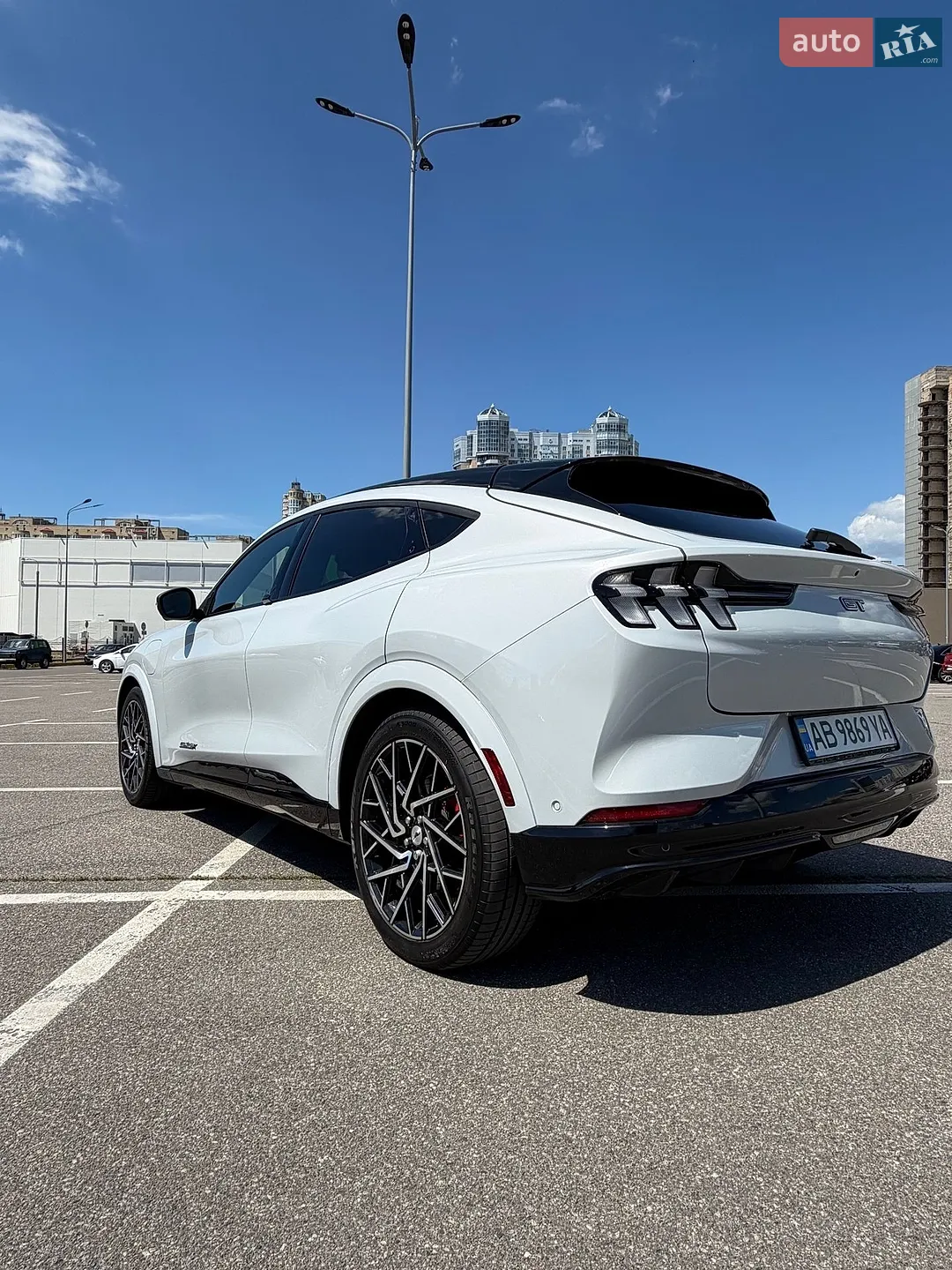 2022 Ford Mustang Mach-E - мініатюра 14