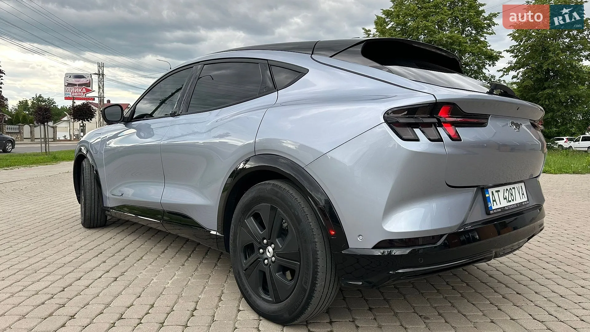2022 Ford Mustang Mach-E - мініатюра 10