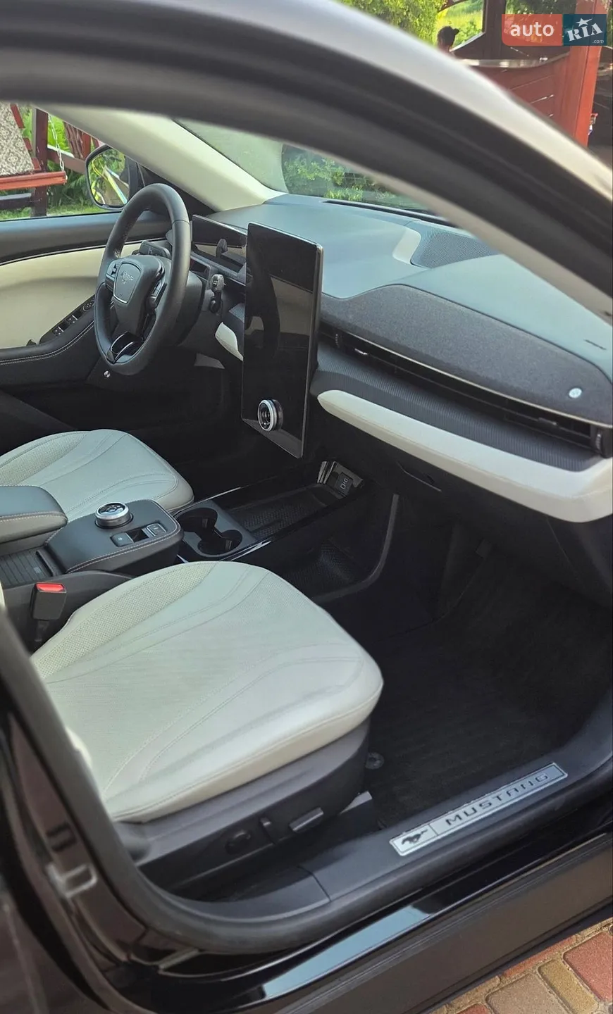 2023 Ford Mustang Mach-E - мініатюра 13
