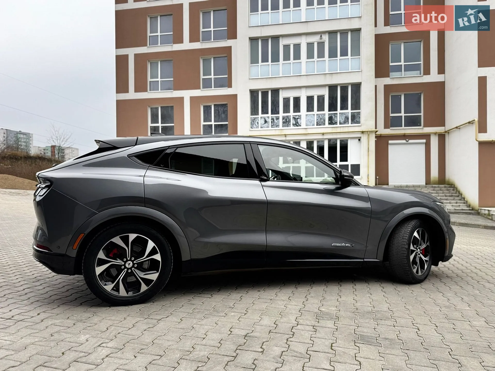 2021 Ford Mustang Mach-E - мініатюра 31