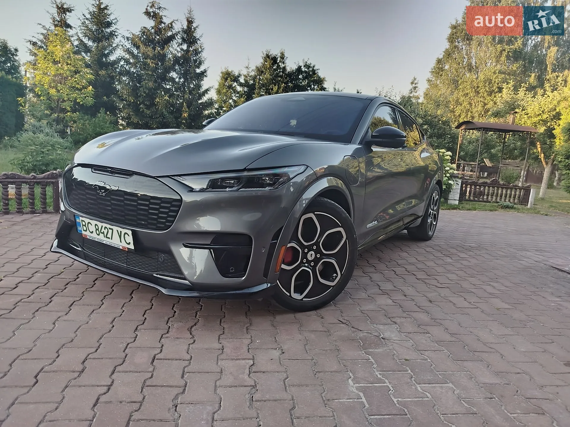 2023 Ford Mustang Mach-E - мініатюра 4