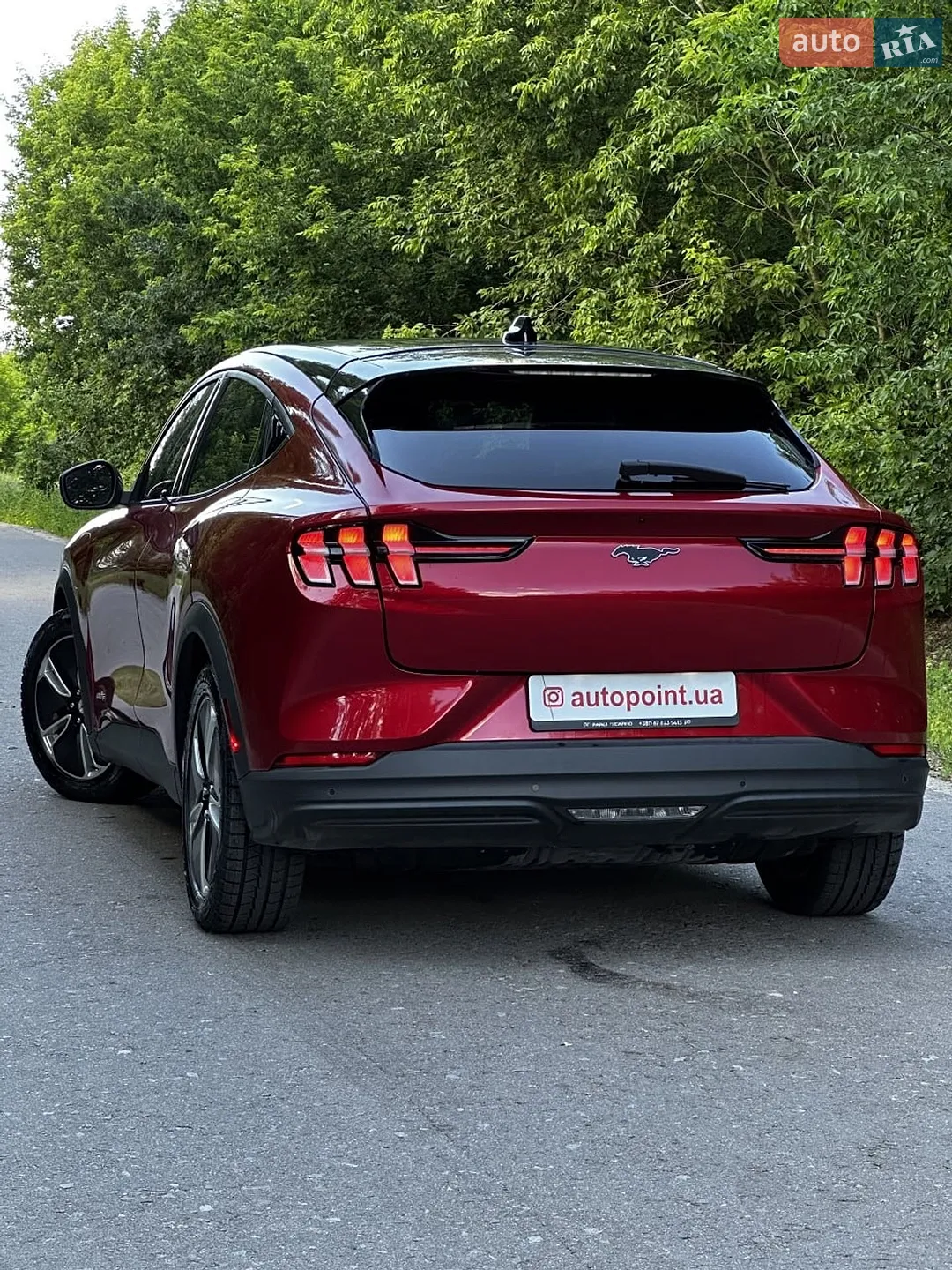 2020 Ford Mustang Mach-E - мініатюра 11