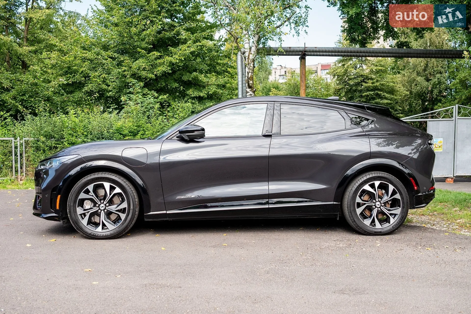 2022 Ford Mustang Mach-E - мініатюра 5