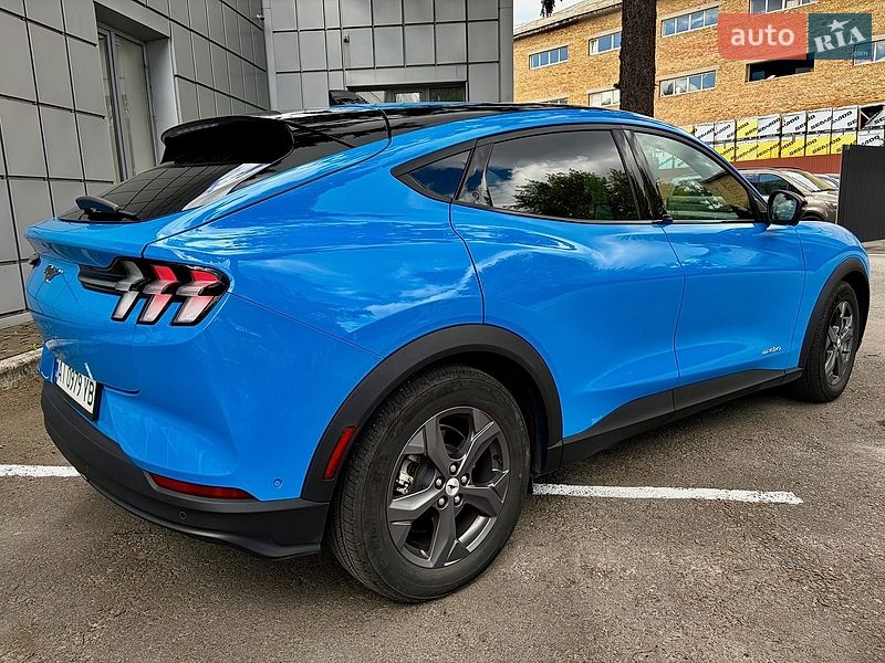 Внедорожник / Кроссовер Ford Mustang Mach-E 2023 в Киеве