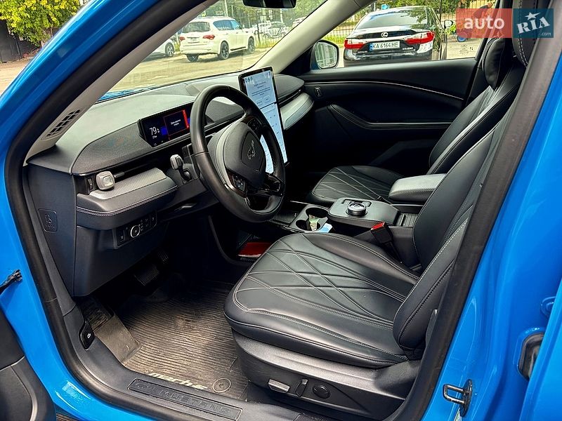Внедорожник / Кроссовер Ford Mustang Mach-E 2023 в Киеве