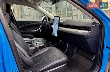 Внедорожник / Кроссовер Ford Mustang Mach-E 2023 в Киеве