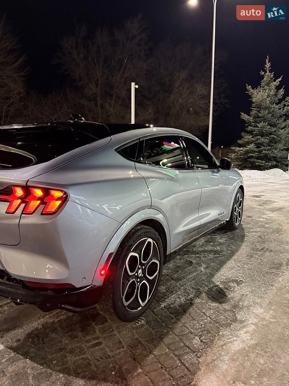 2022 Ford Mustang Mach-E - мініатюра 3