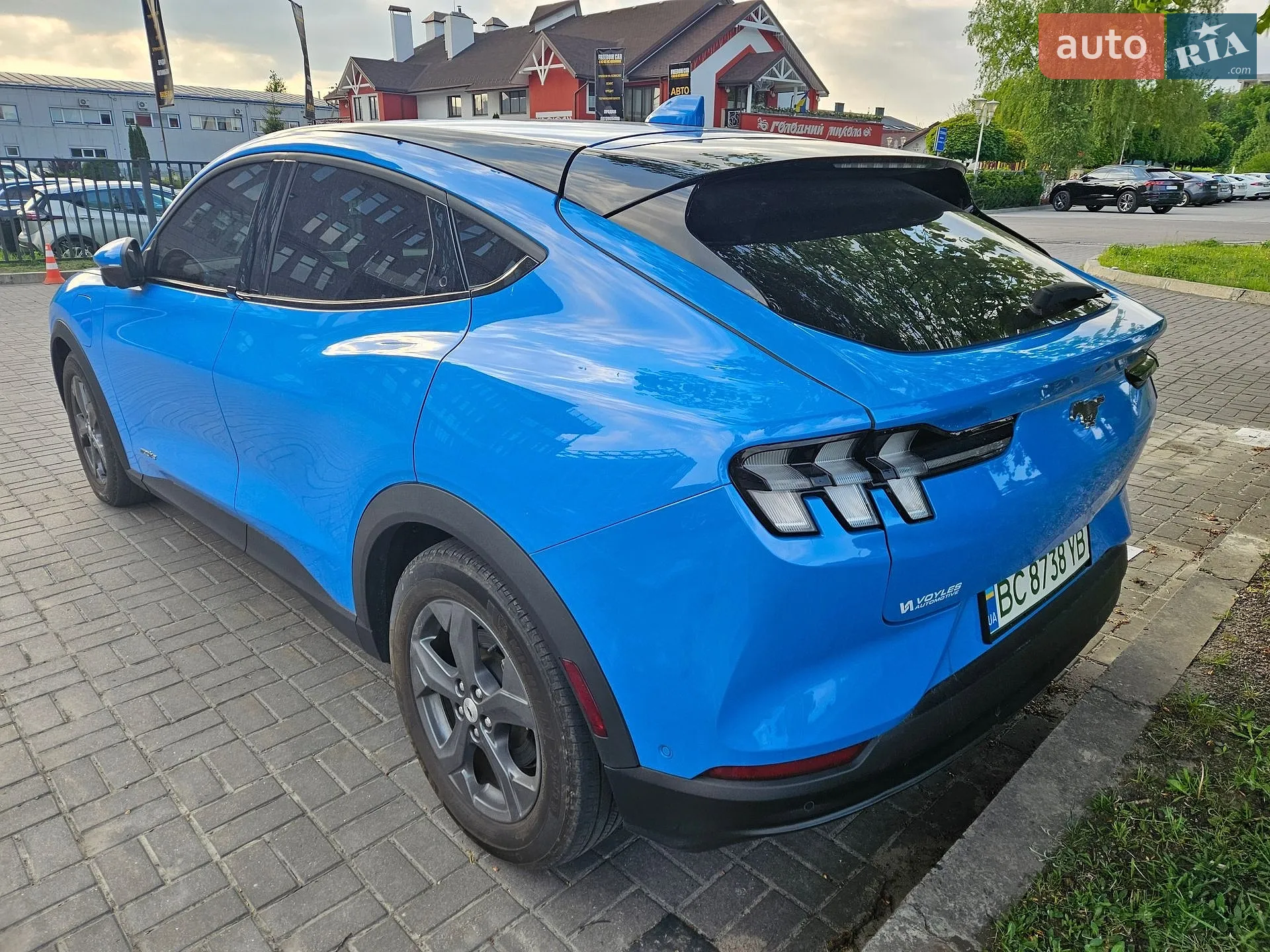 2022 Ford Mustang Mach-E - мініатюра 29