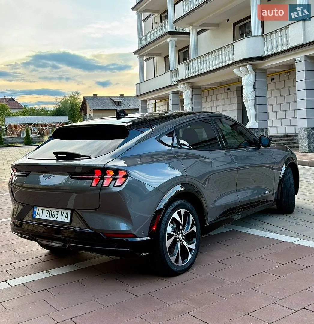 2020 Ford Mustang Mach-E - мініатюра 8