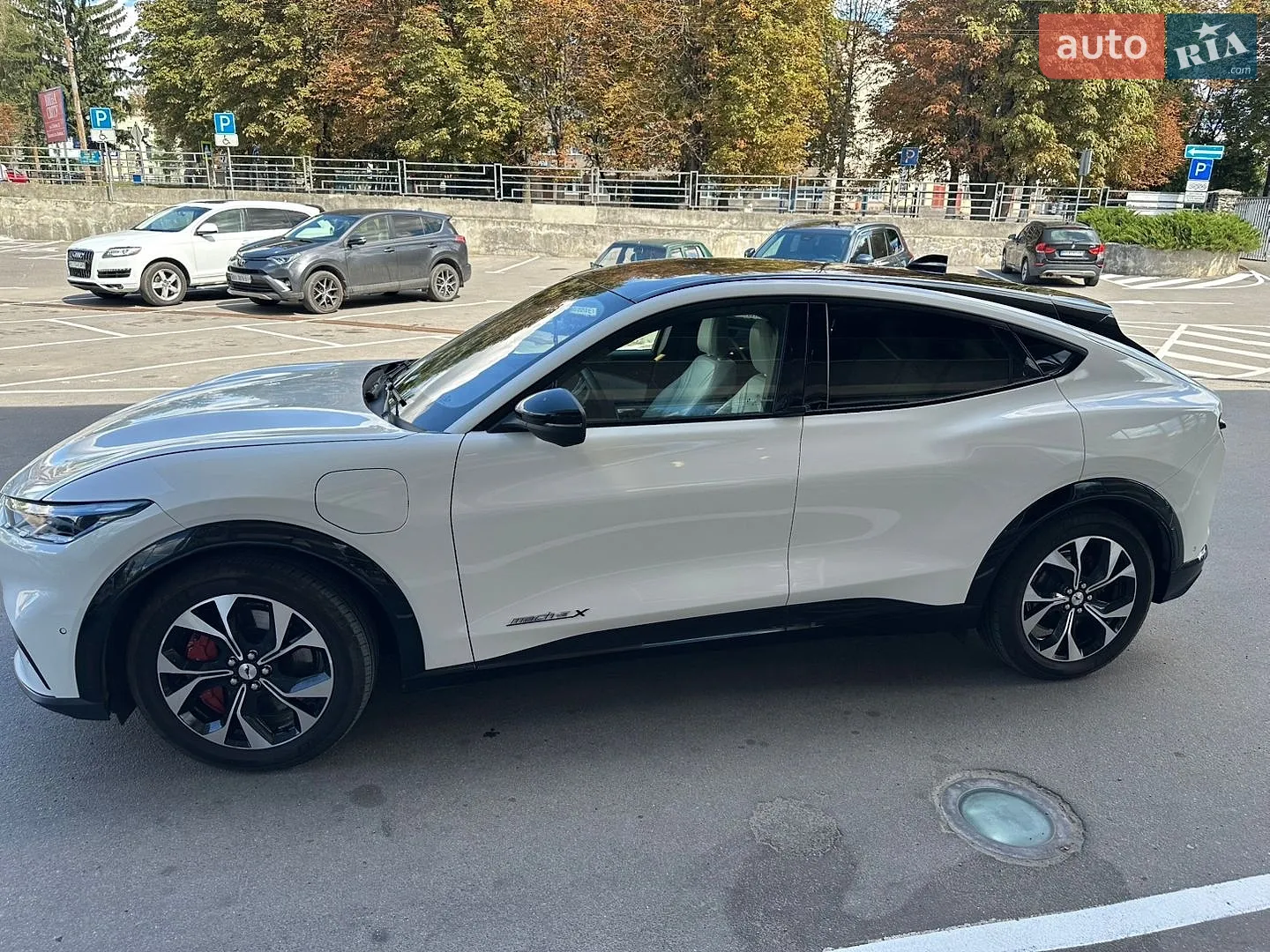 2021 Ford Mustang Mach-E - мініатюра 10