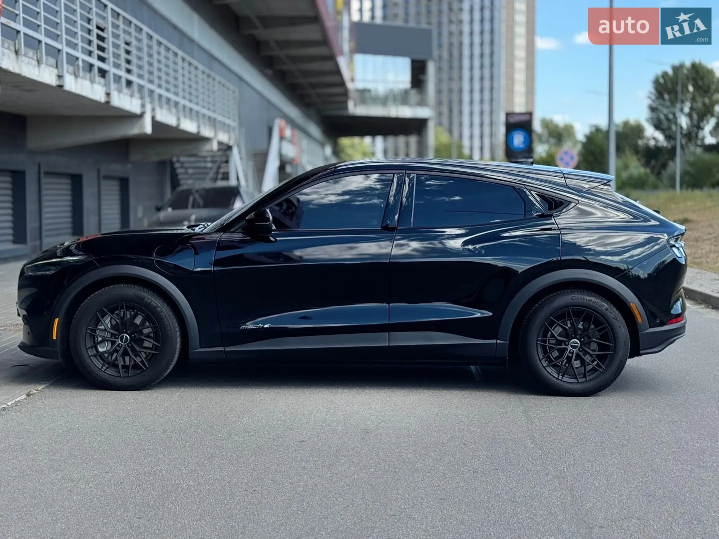 2021 Ford Mustang Mach-E - мініатюра 7