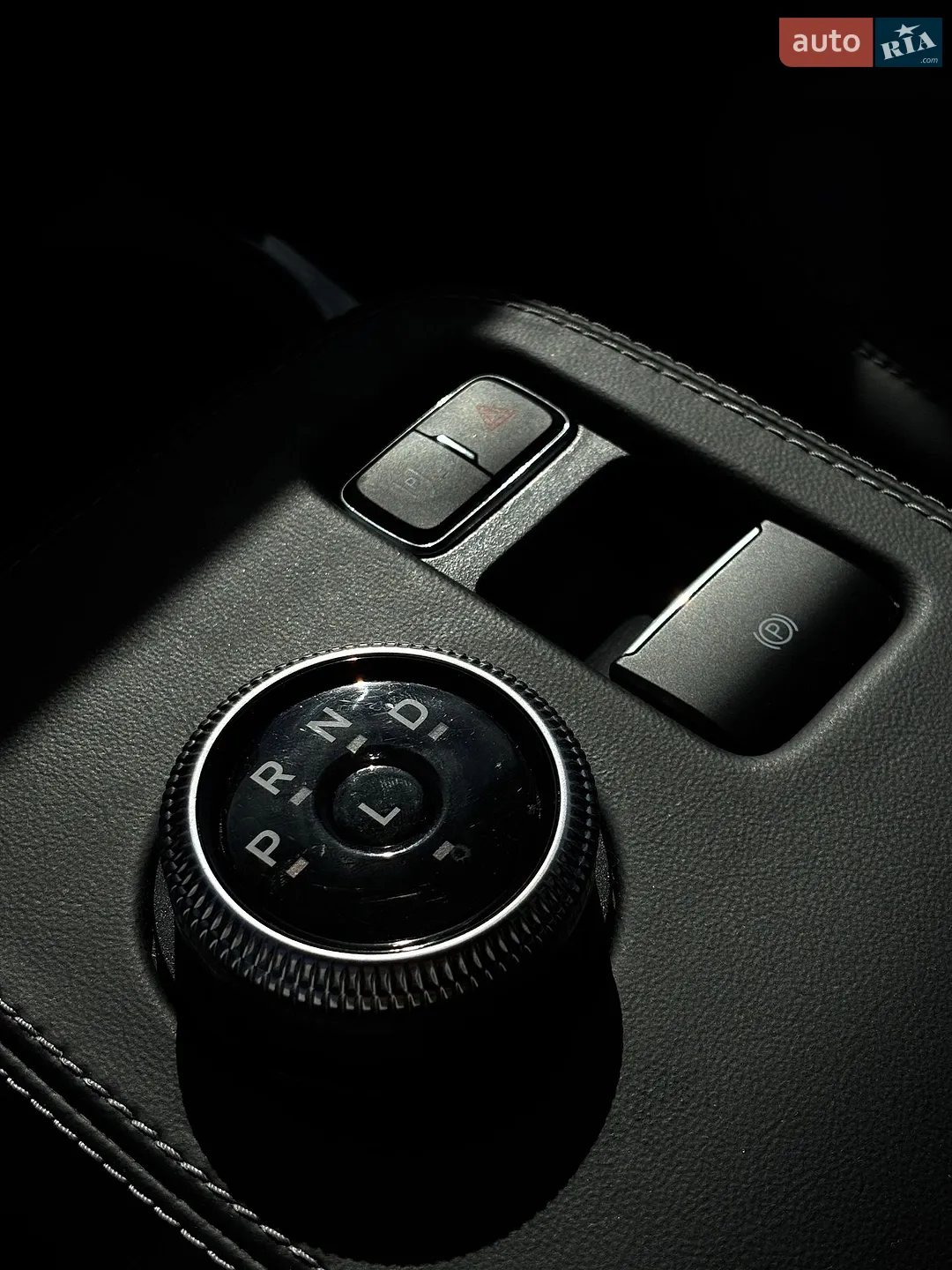 2022 Ford Mustang Mach-E - мініатюра 41