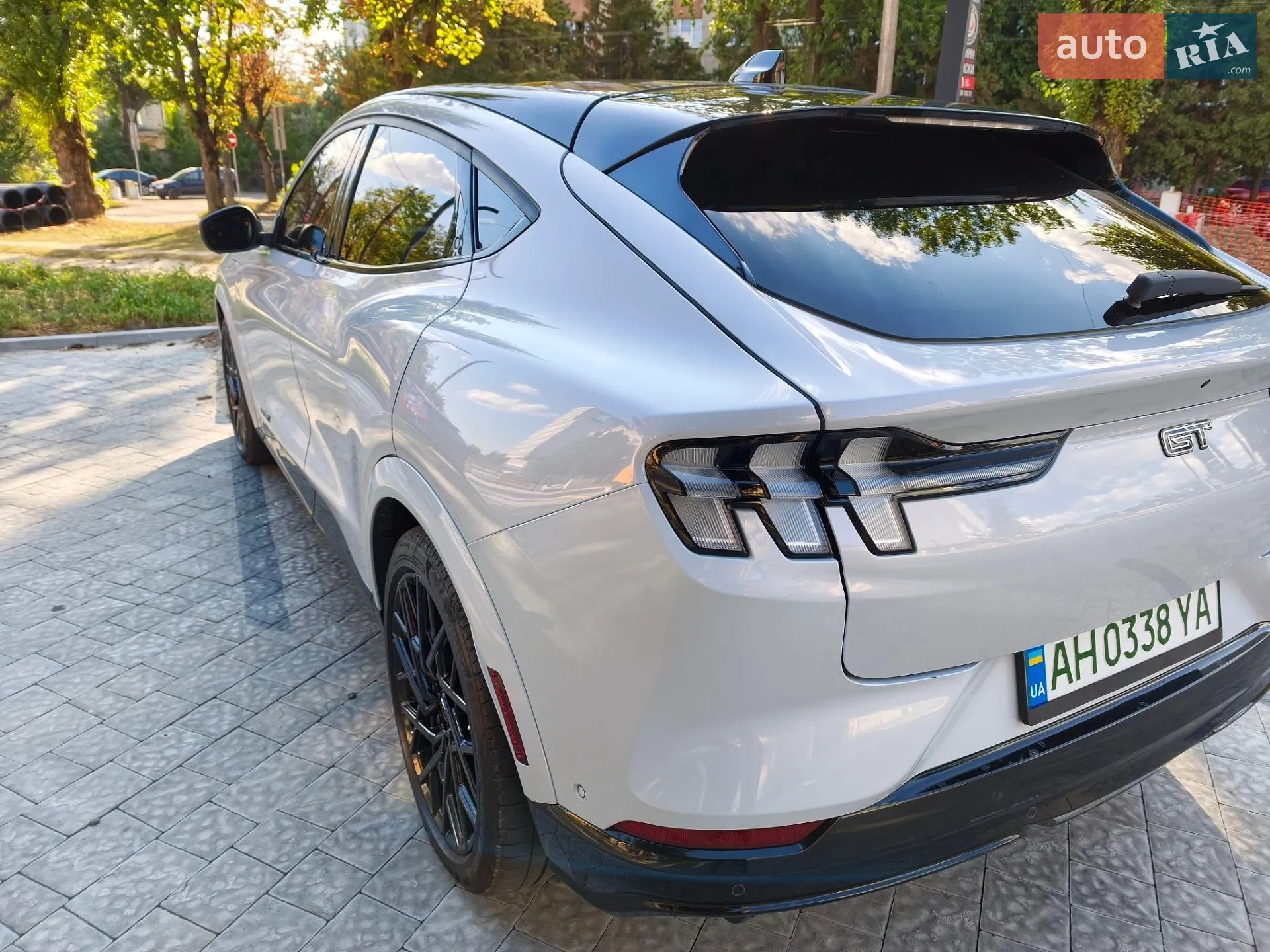 2022 Ford Mustang Mach-E - мініатюра 9