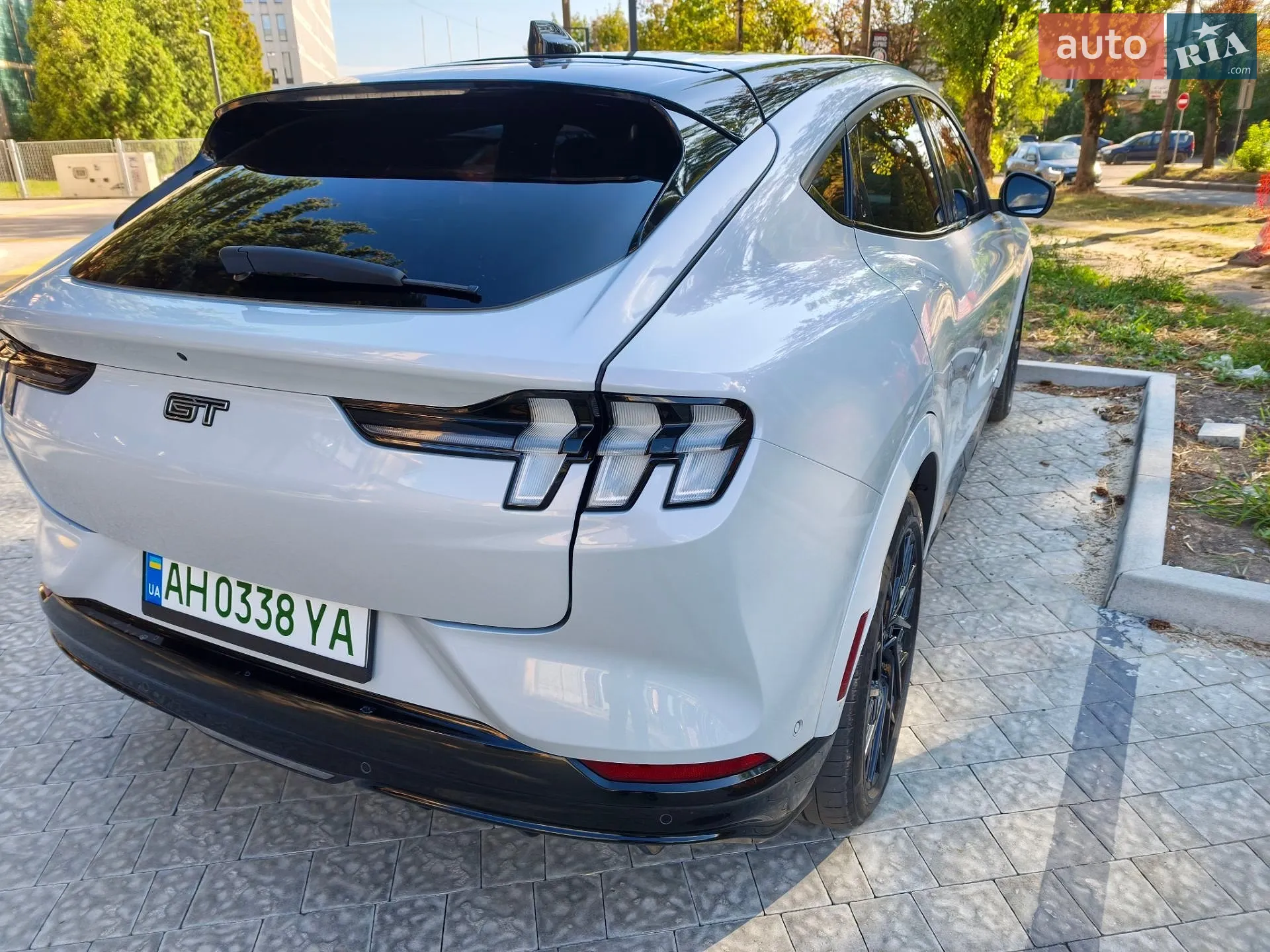 2022 Ford Mustang Mach-E - мініатюра 7