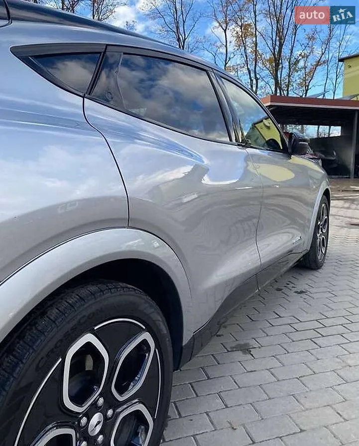 2021 Ford Mustang Mach-E - мініатюра 11