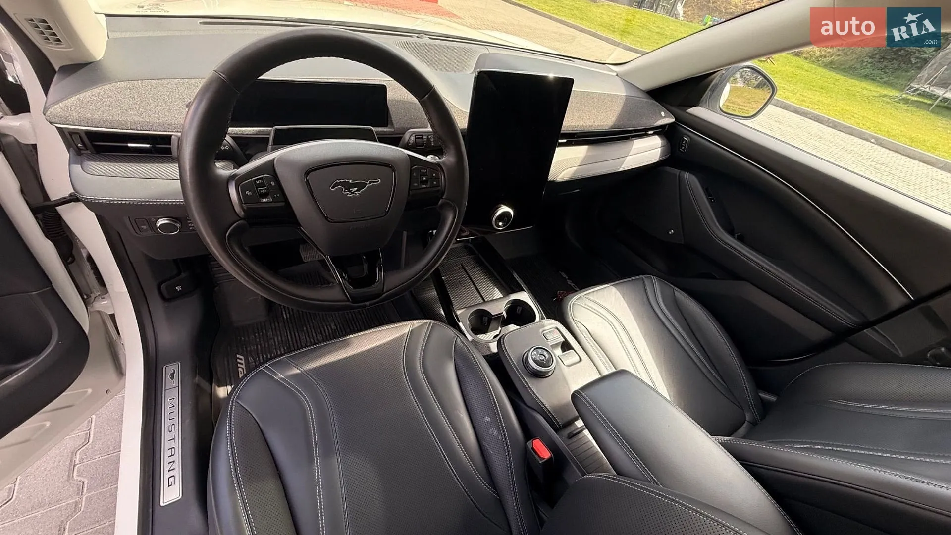2021 Ford Mustang Mach-E - мініатюра 22