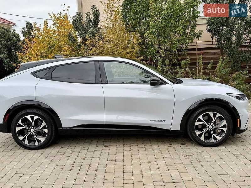 Позашляховик / Кросовер Ford Mustang Mach-E 2021 в Одесі