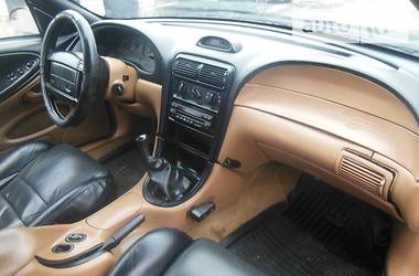 Купе Ford Mustang 1995 в 