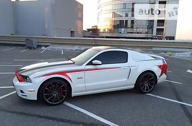 Купе Ford Mustang 2014 в Дніпрі