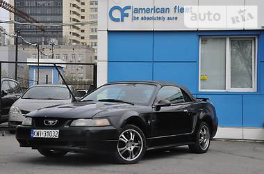 Кабриолет Ford Mustang 1998 в 