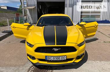 Купе Ford Mustang 2015 в Львове