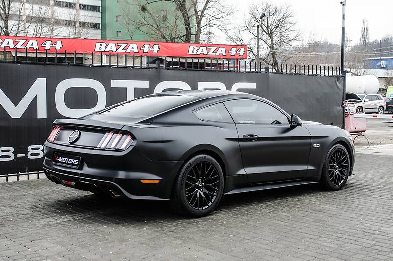 Купе Ford Mustang 2017 в Киеве