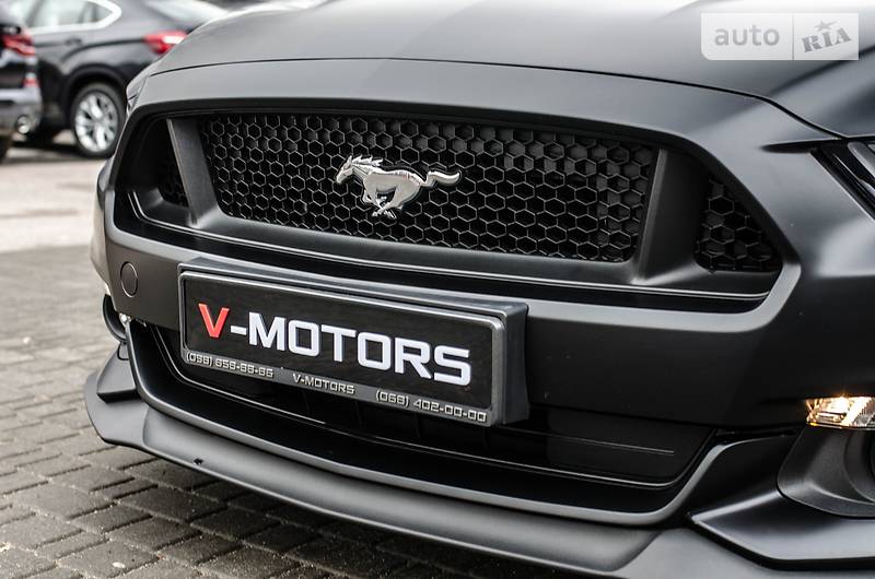 Купе Ford Mustang 2017 в Киеве