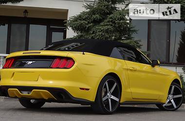 Кабриолет Ford Mustang 2017 в Одессе