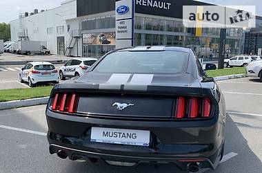 Купе Ford Mustang 2017 в Киеве