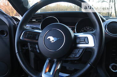 Седан Ford Mustang 2014 в Києві