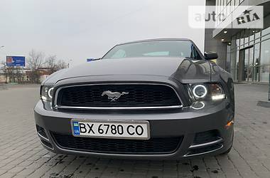 Кабріолет Ford Mustang 2013 в Хмельницькому