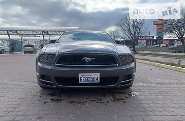 Купе Ford Mustang 2014 в Ровно