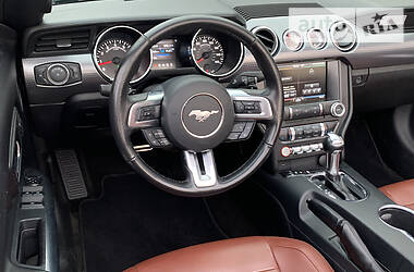 Кабріолет Ford Mustang 2015 в 