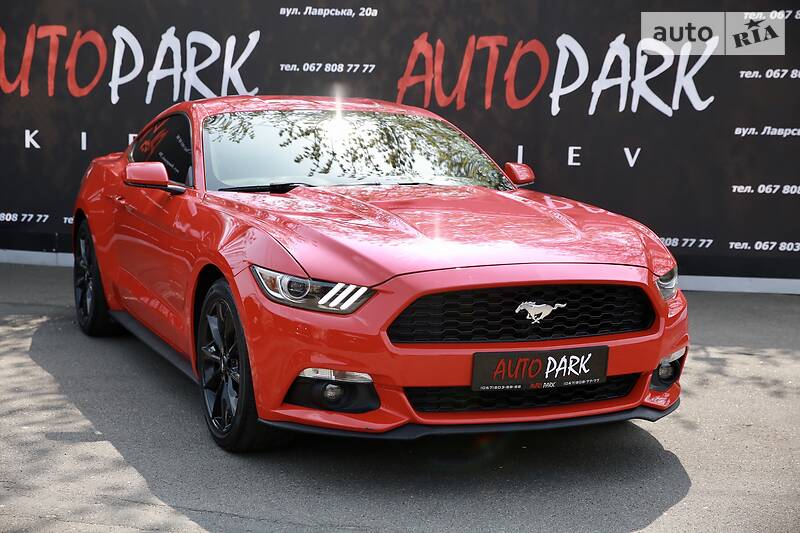 Купе Ford Mustang 2016 в Києві фото 5 Купе Ford Mustang 2016 в Києві