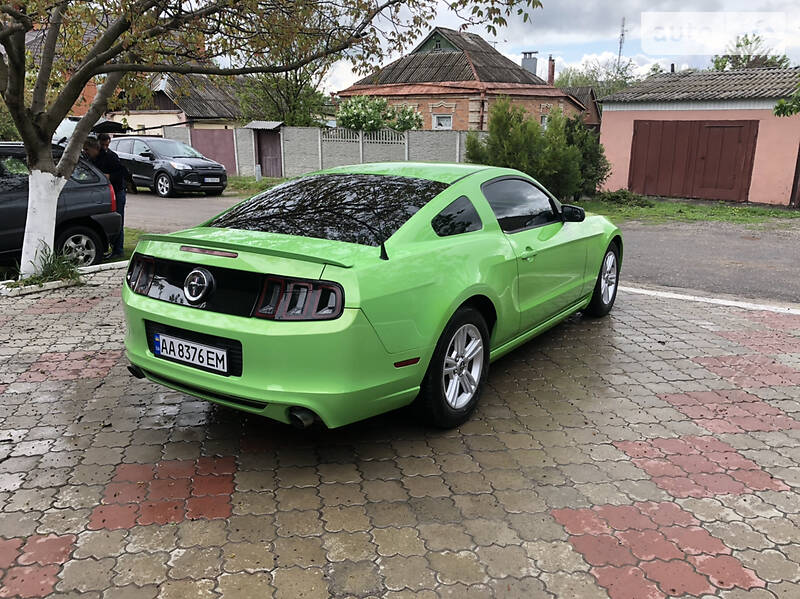 Купе Ford Mustang 2014 в Харькове