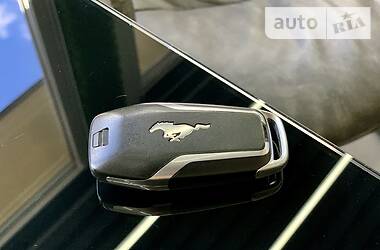 Купе Ford Mustang 2015 в Киеве