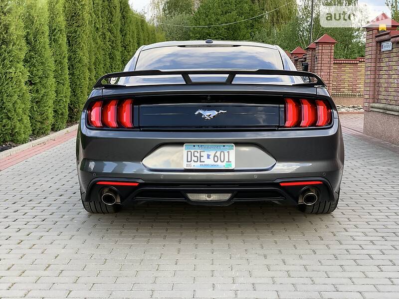 Купе Ford Mustang 2018 в Рівному