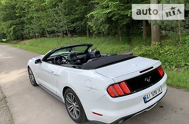 Кабріолет Ford Mustang 2015 в Львові