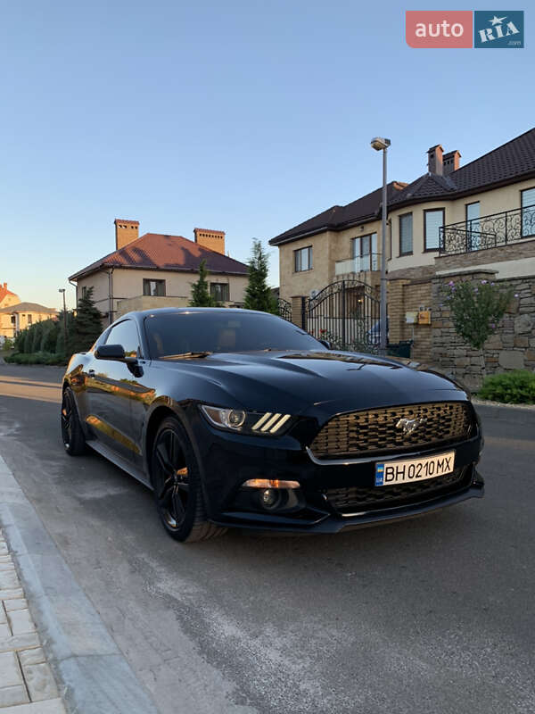 Купе Ford Mustang 2015 в Одесі