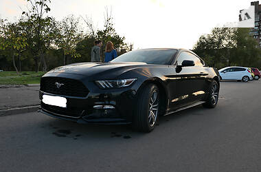 Купе Ford Mustang 2016 в Дніпрі