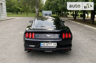 Купе Ford Mustang 2015 в Никополе