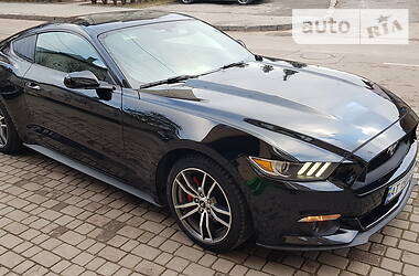 Купе Ford Mustang 2016 в Ровно