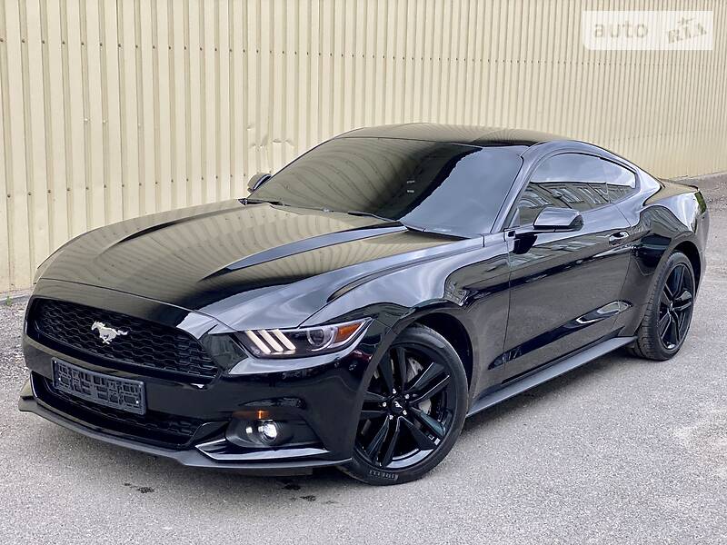Купе Ford Mustang 2018 в Киеве