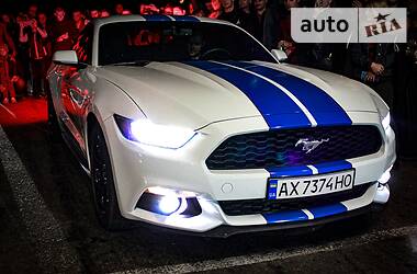 Купе Ford Mustang 2016 в Харькове