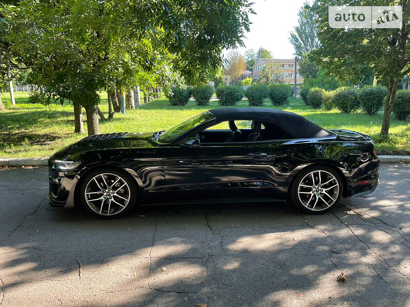 Кабріолет Ford Mustang 2015 в Кропивницькому
