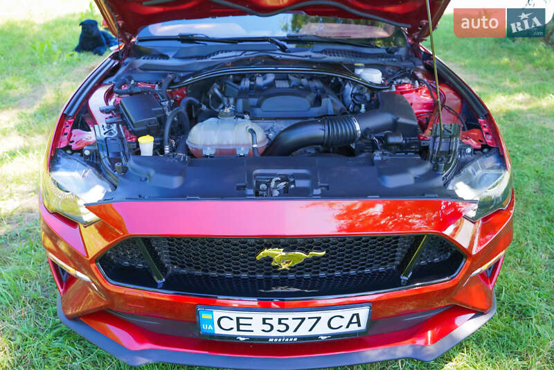Купе Ford Mustang 2018 в Чернівцях