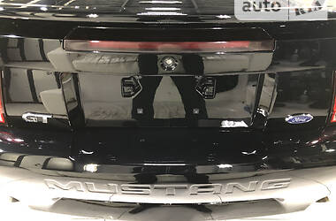 Кабриолет Ford Mustang 2002 в 