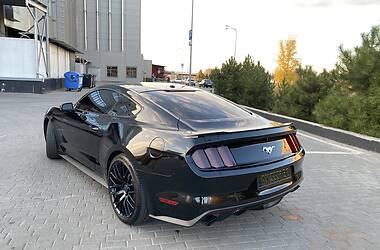 Купе Ford Mustang 2014 в 