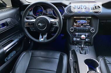 Купе Ford Mustang 2014 в 