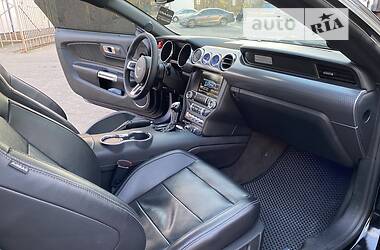 Купе Ford Mustang 2014 в 